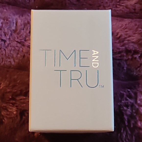 Time and Tru Women's Gold and Tortoise Shell Watches - Picture 11 of 16